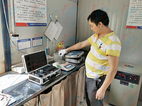 建材小黄片污视频圖片